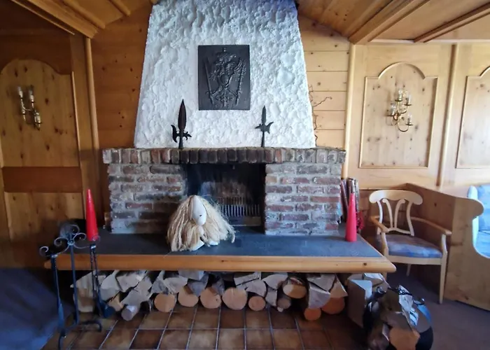 Waldhorn Hotel 3*